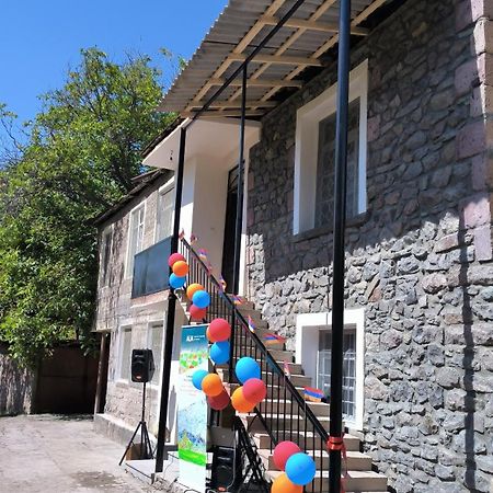 Legend Guest House Yekhegis المظهر الخارجي الصورة