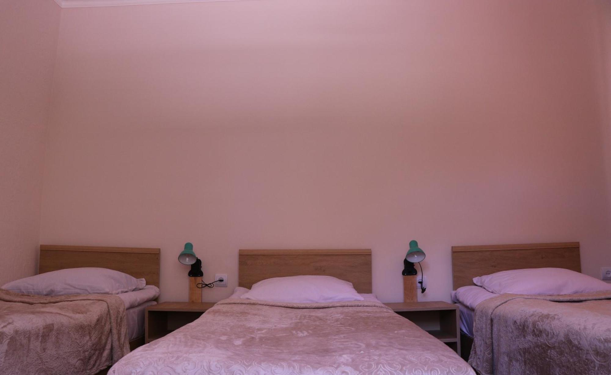 Legend Guest House Yekhegis المظهر الخارجي الصورة