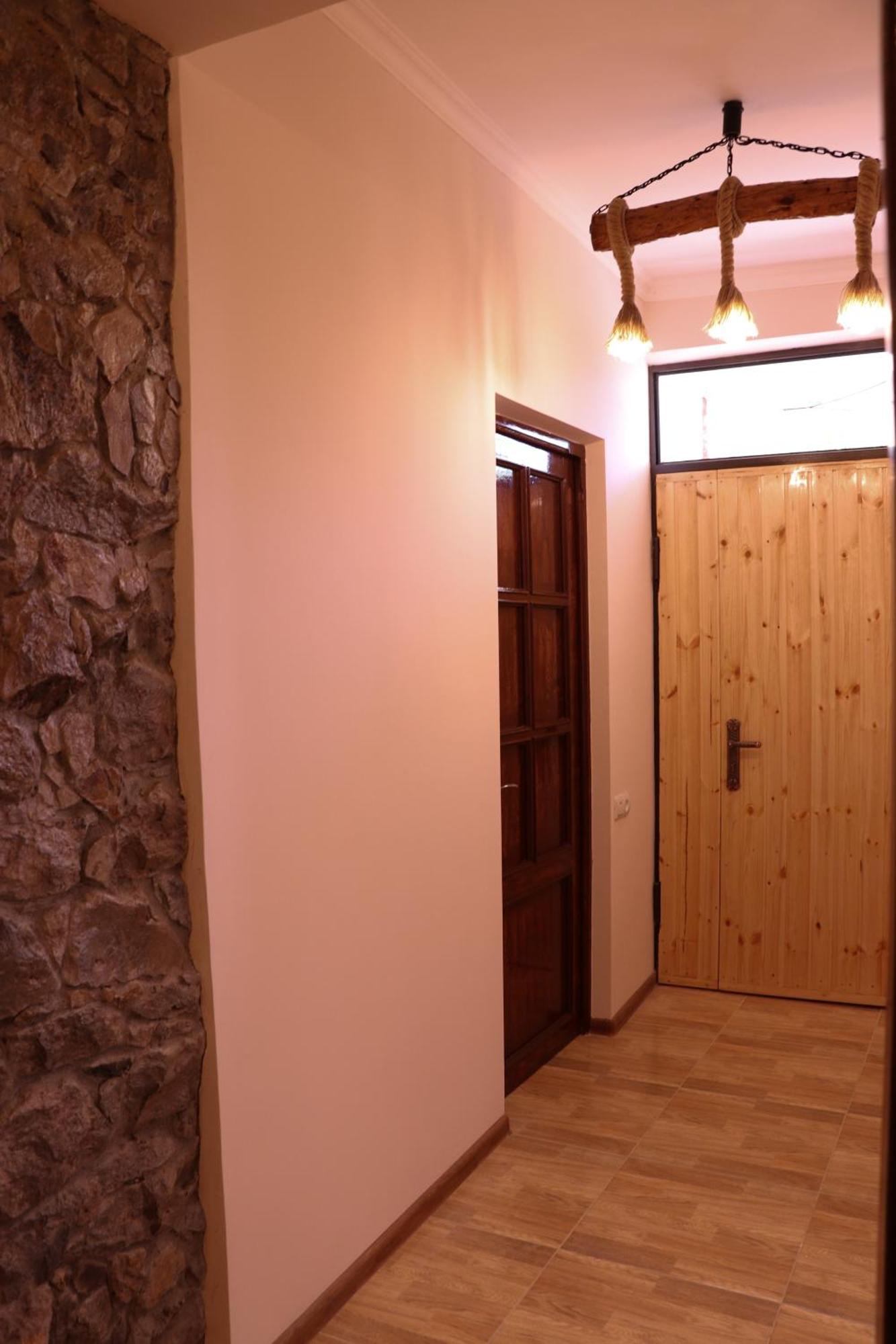 Legend Guest House Yekhegis المظهر الخارجي الصورة