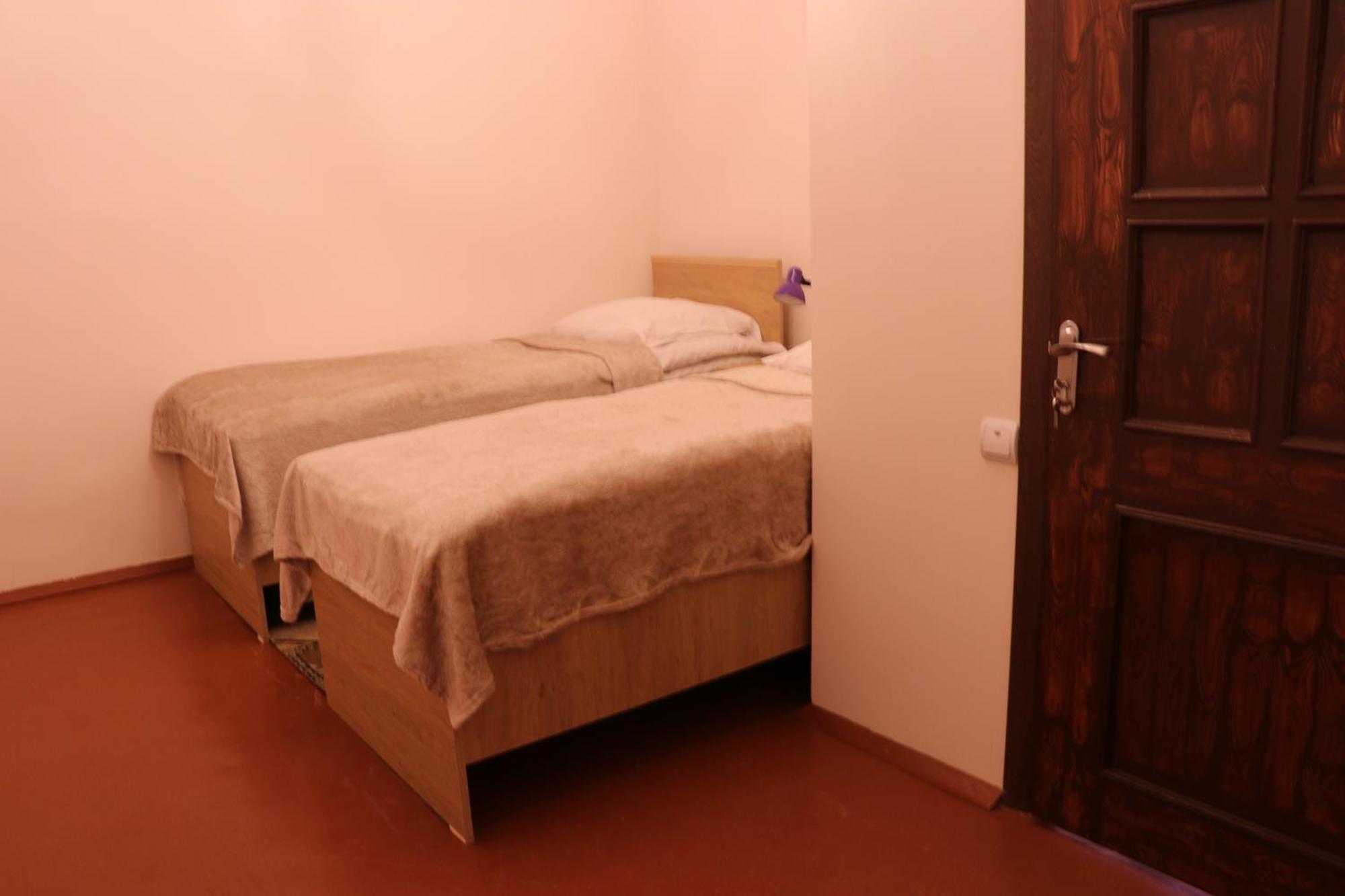 Legend Guest House Yekhegis المظهر الخارجي الصورة