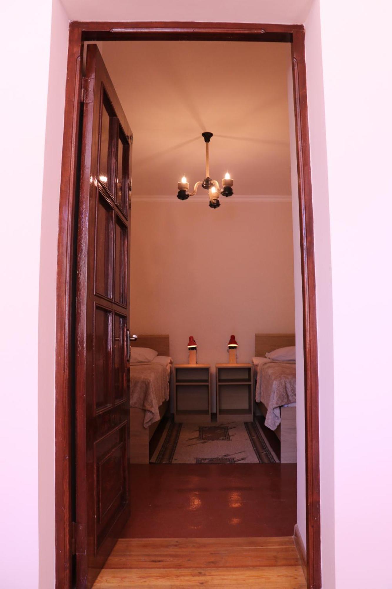 Legend Guest House Yekhegis المظهر الخارجي الصورة